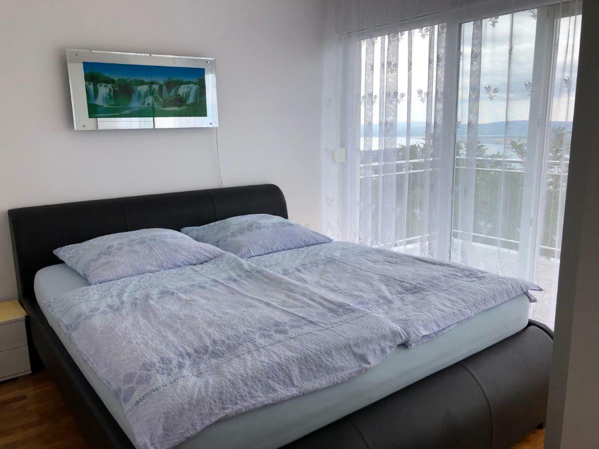 Apartments Diana Šmrika Eksteriør billede